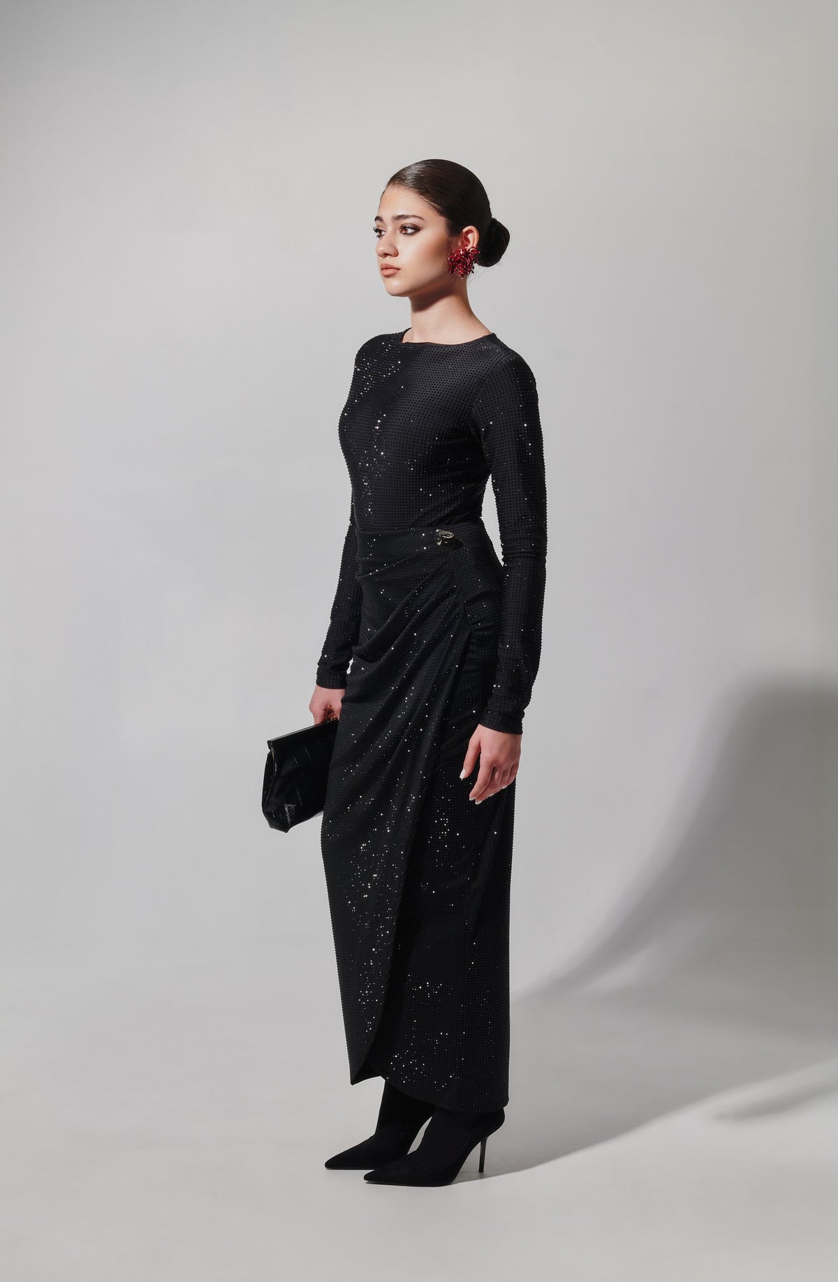 Gina Crystal Embellished stretch skirt In Black