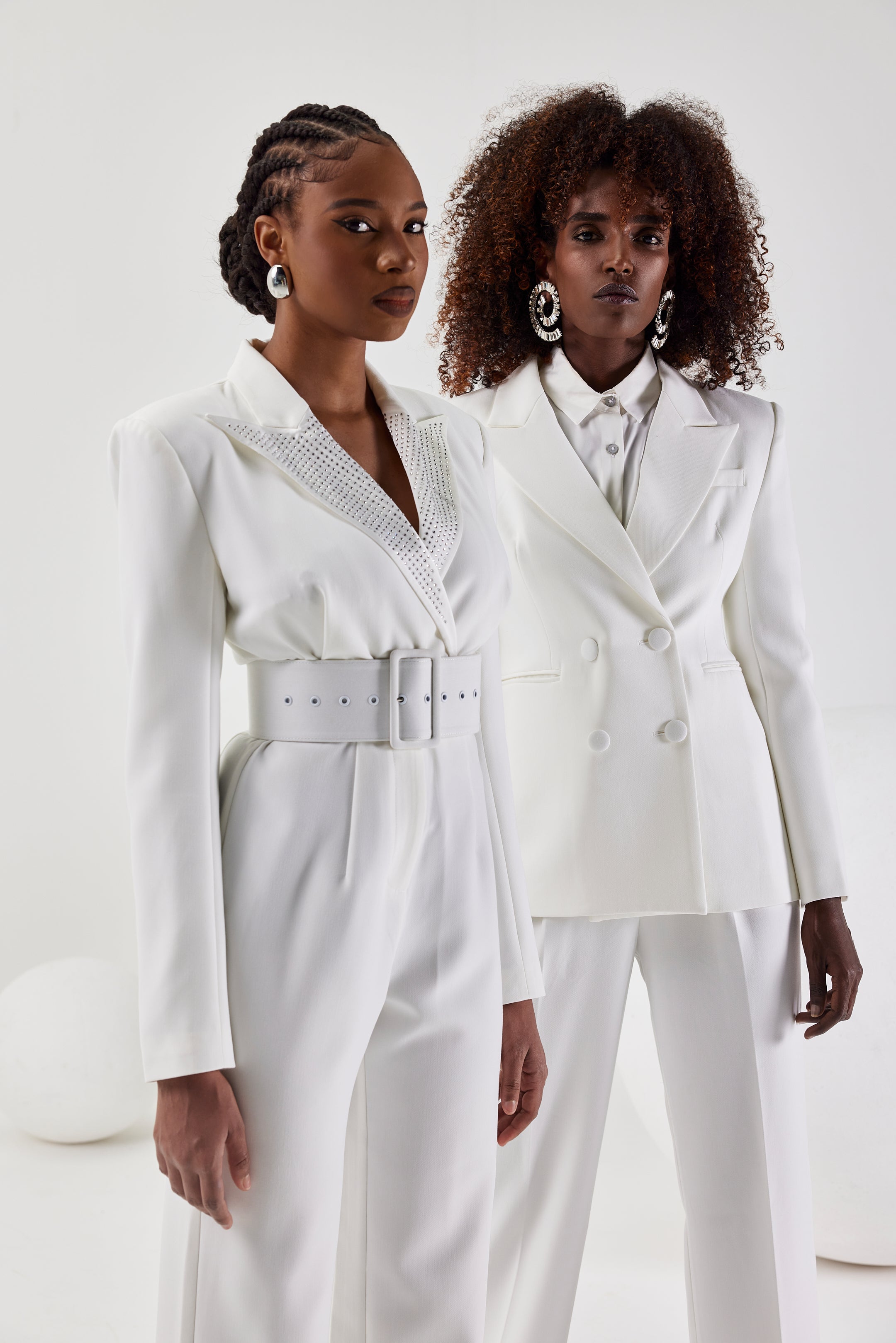 Amaal Rhinestone Collar Crepe Belted Jumpsuit In White