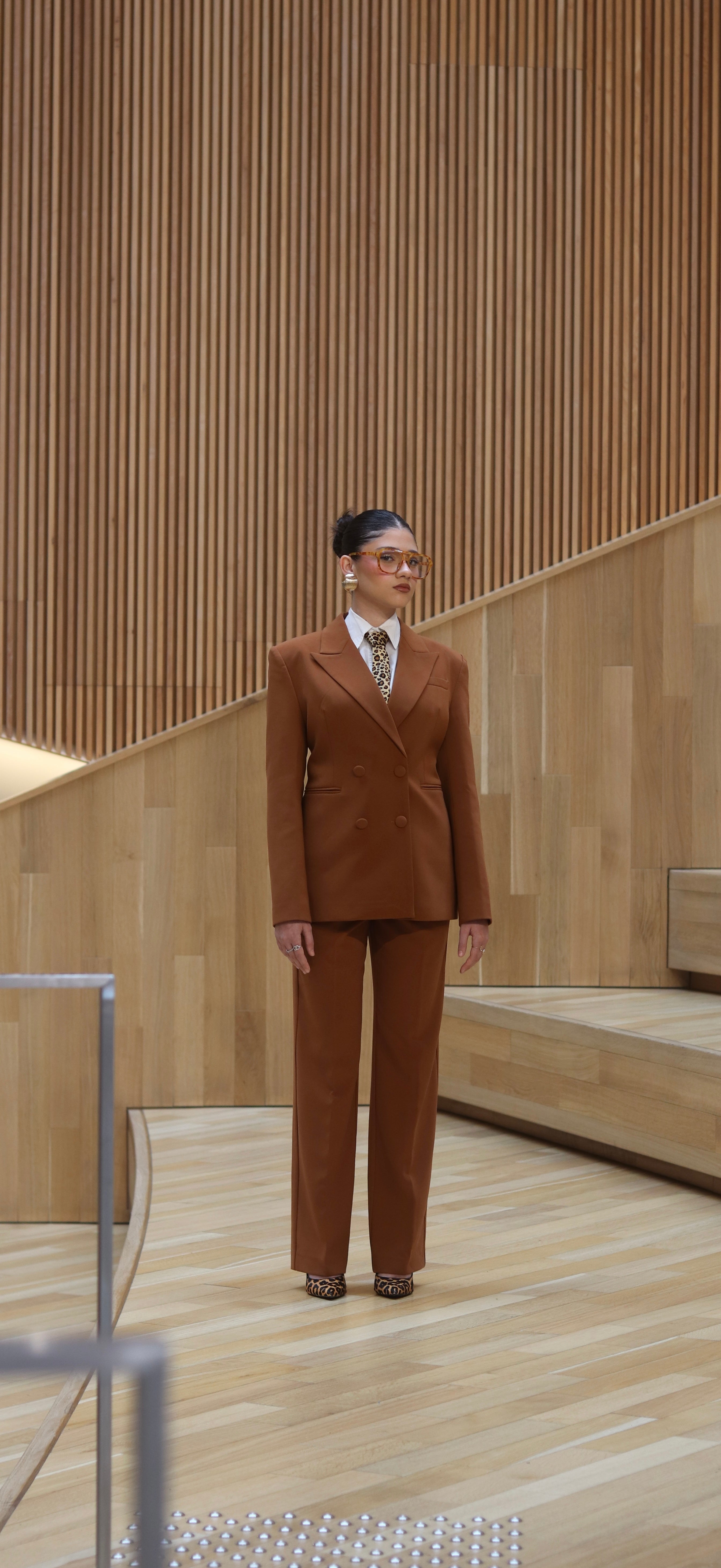 Chikito Crepe Double-Breasted Tailored Suit In Brown (Blazer & Pants)